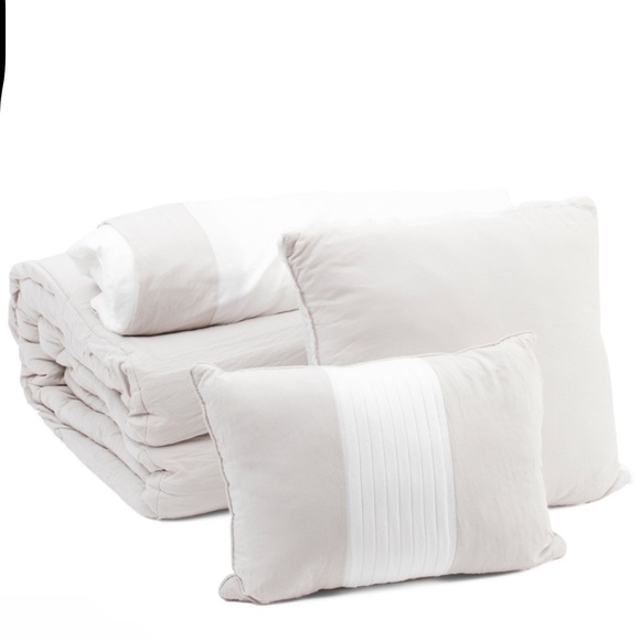 🎉LAST PIECE🎉DREAM STORIES 10Pc Extra Soft Solid Comforter Set - Picture 3 of 12